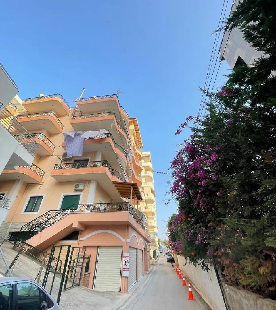 Tomas Apartments ساراندا 0*,
